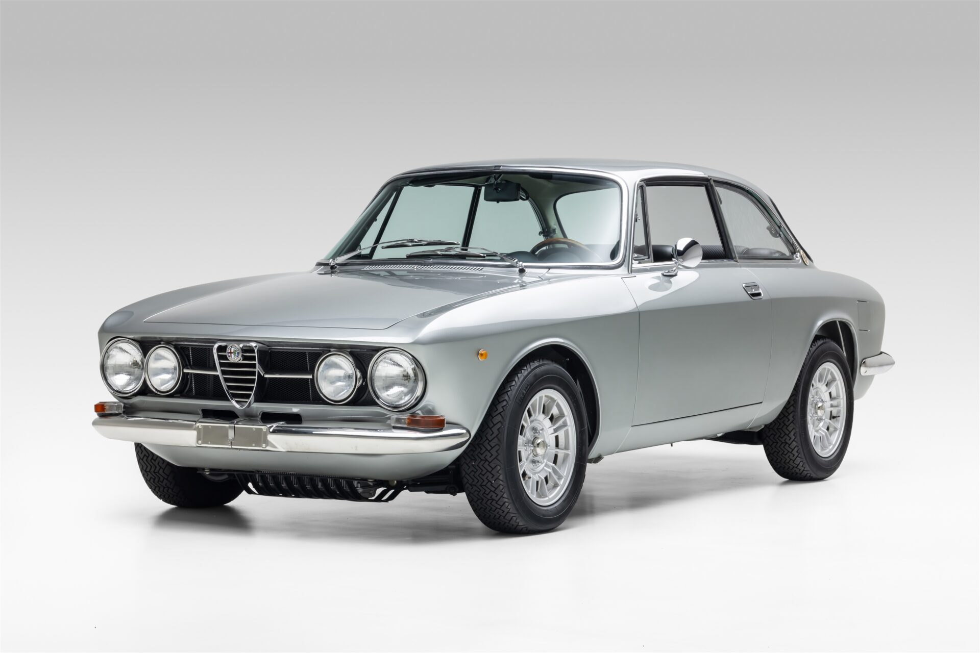 Coachwerks Restoration Victoria, BC 1969 Alfa Romeo GTV