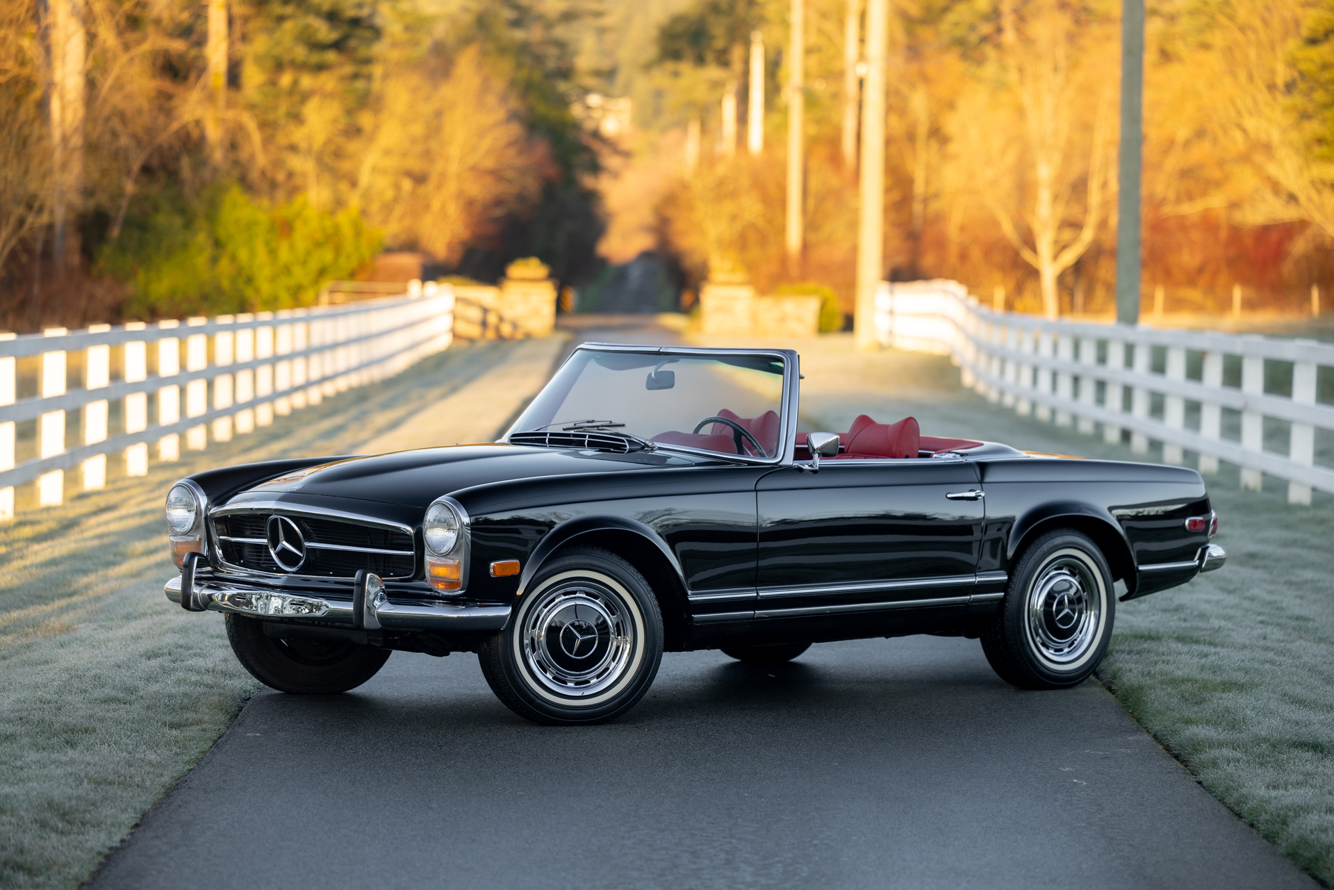Coachwerks Restoration Victoria, BC 1969 Mercedes Benz 280SL